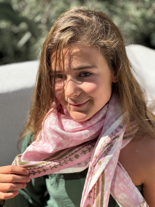 Grand foulard indien - Calliste pinky bird