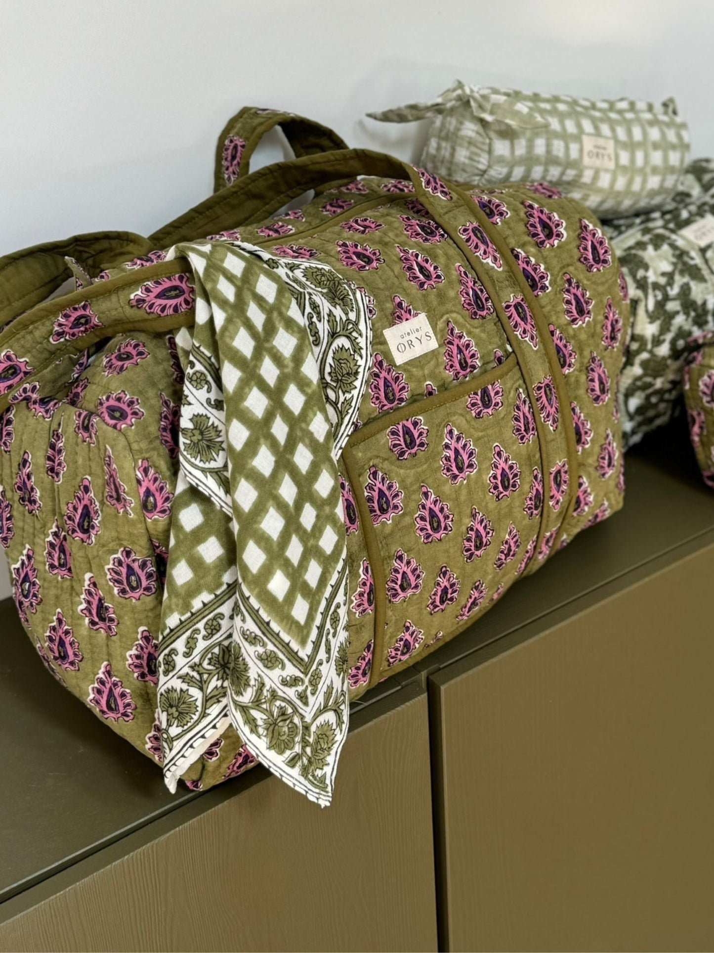 Grand sac week-end en blockprint indien 100% coton kaki et pourpre - Carmen