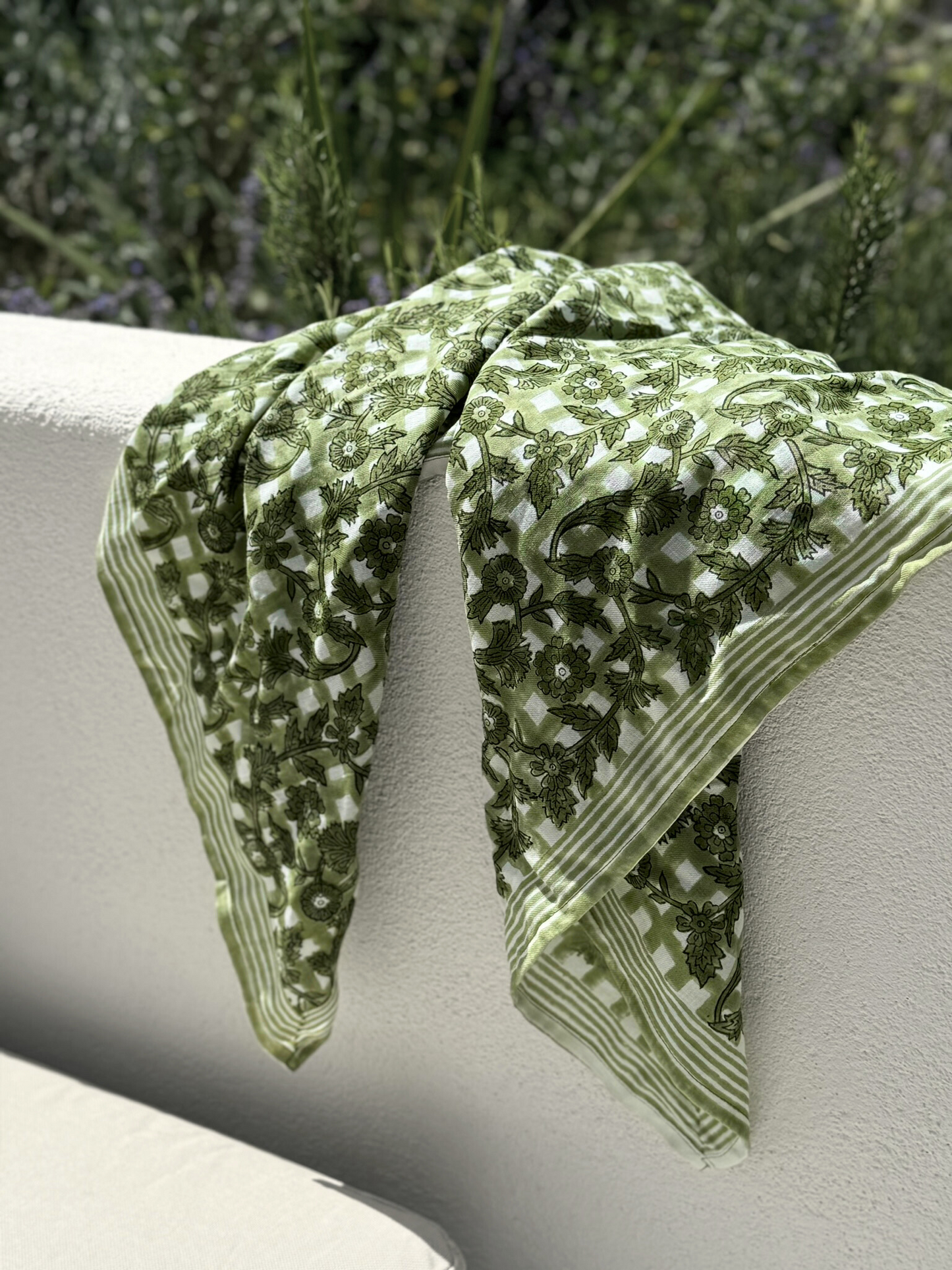 Grand foulard blockprint vert sauge - Bertille