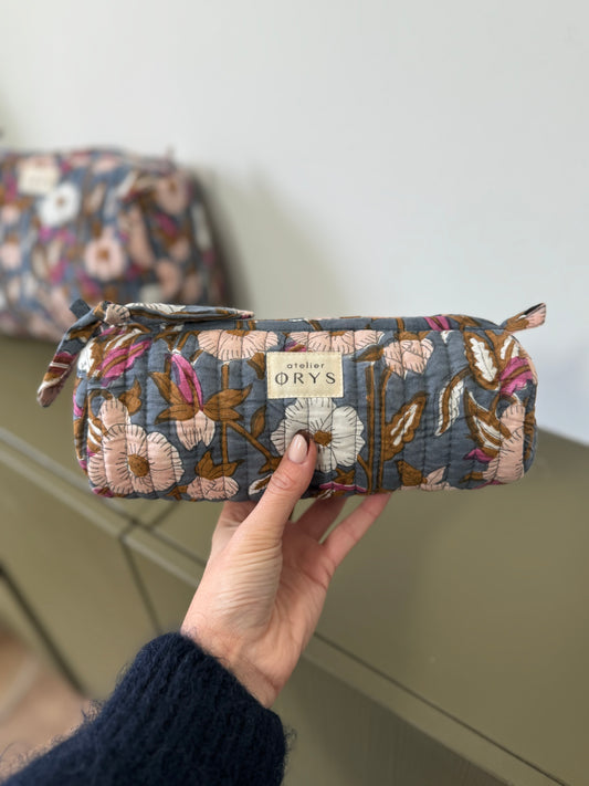 Trousse scolaire matelassée en tissu fleuri blockprint modèle Olympe Bleu encre