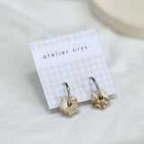 Boucles d'oreilles pampilles fleurs beige, perles interchangeables