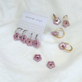 Boucles d'oreilles créoles fleurs lila, perles interchangeables