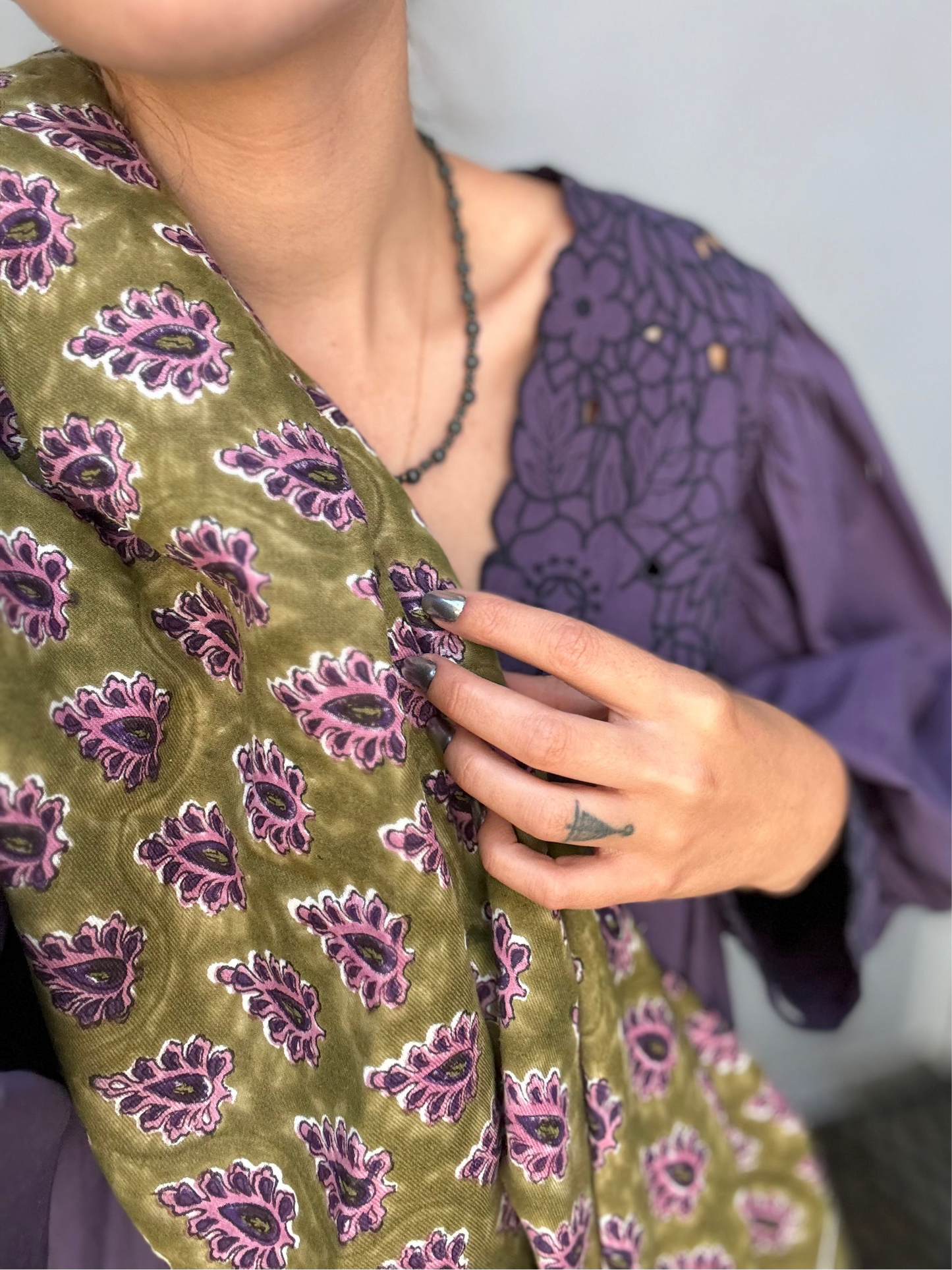 Grand foulard indien kaki pourpre - Carmen