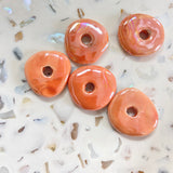 Pampilles en céramique pour créoles interchangeables, coloris rose orangé