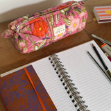 Trousse scolaire matelassée en tissu fleuri - Olympe Rosa
