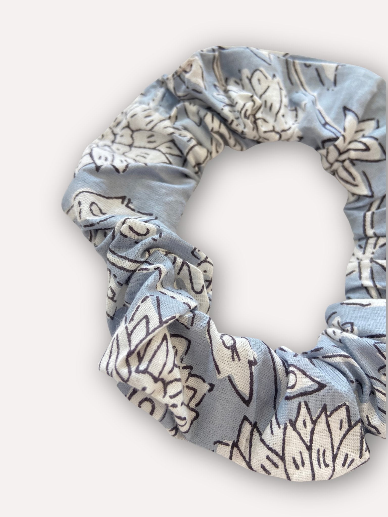 Chouchou Scrunchie motifs block print Gris clair - Atelier ORYS